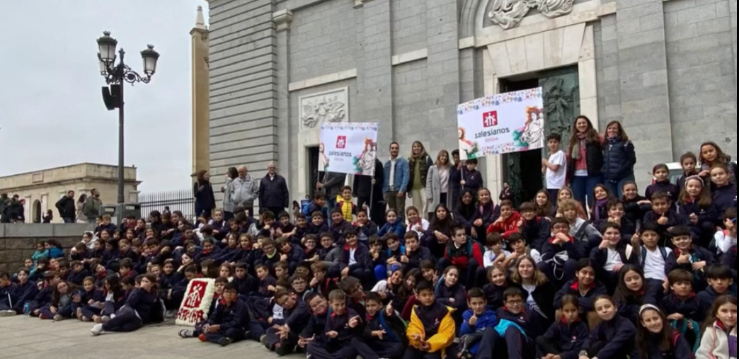 ¡En primaria peregrinamos a la Basílica de la Almudena!