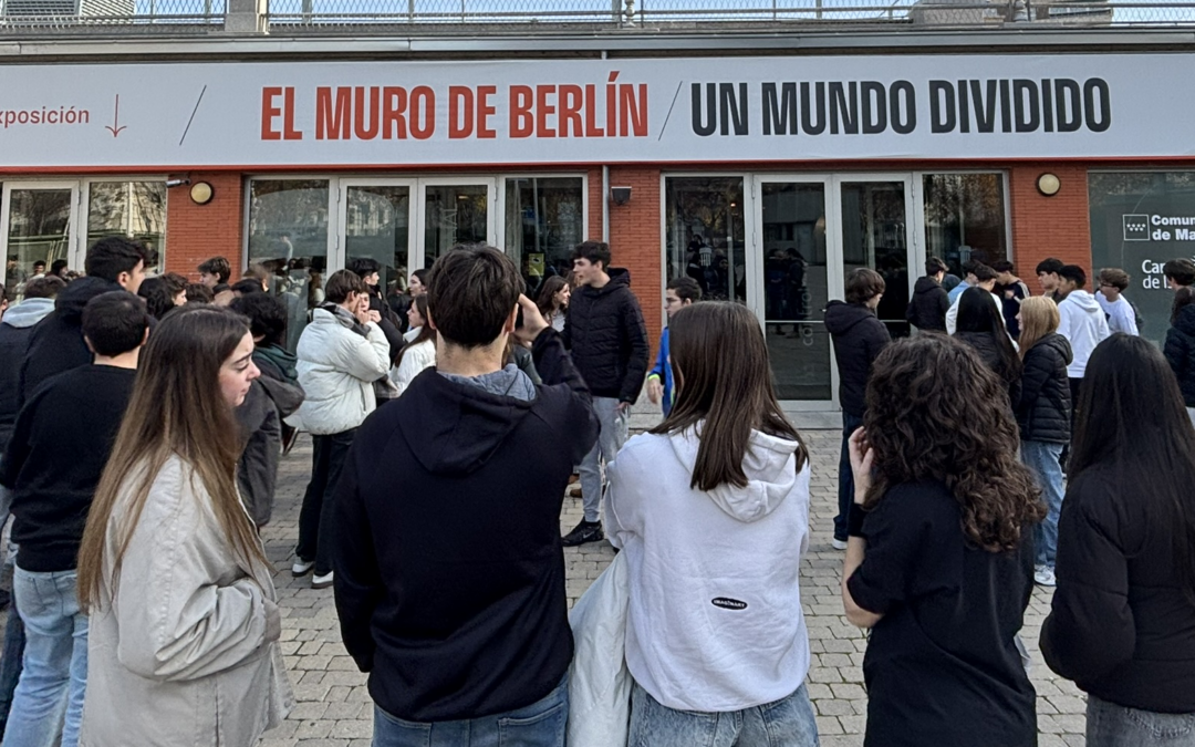 Visita a la exposición «El Muro de Berlín» – Fundación Canal